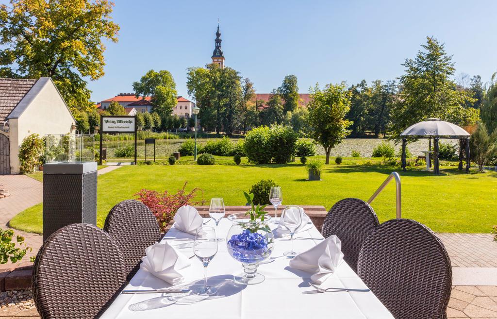 Hotel Prinz Albrecht 뉴젤 외부 사진