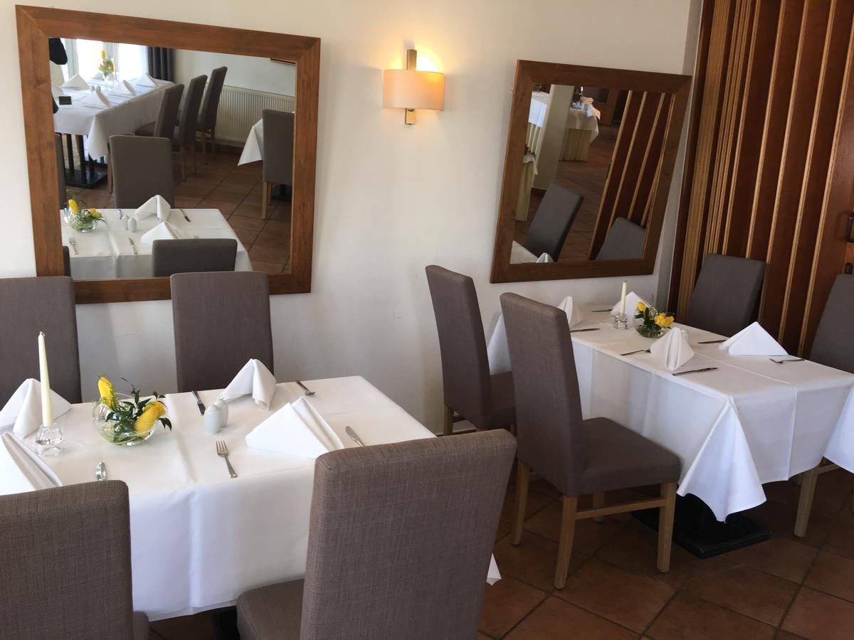 Hotel Prinz Albrecht 뉴젤 외부 사진