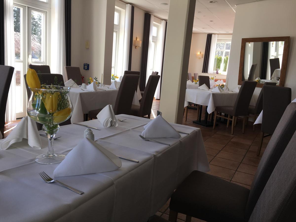 Hotel Prinz Albrecht 뉴젤 외부 사진